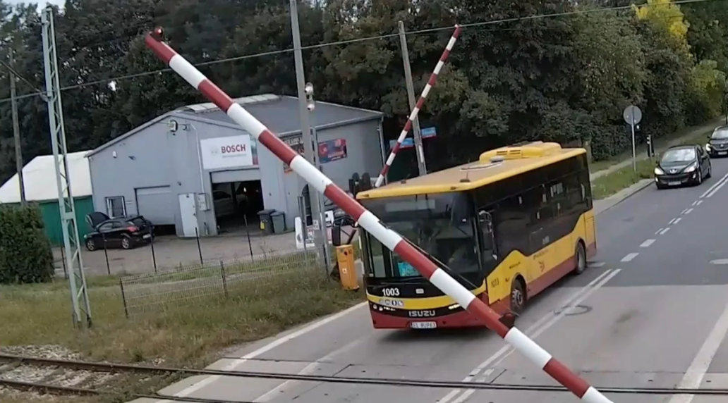 Autobus za rogatkami